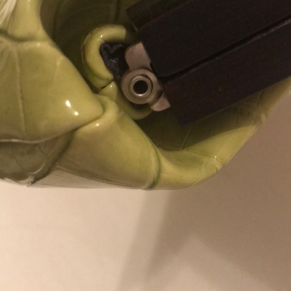 Lime Green Clutch - Picture 4 of 4